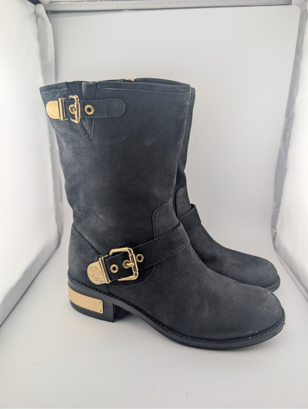 Vince Camuto Size 8 Black And Gold Leather Boots Mid Calf Zip